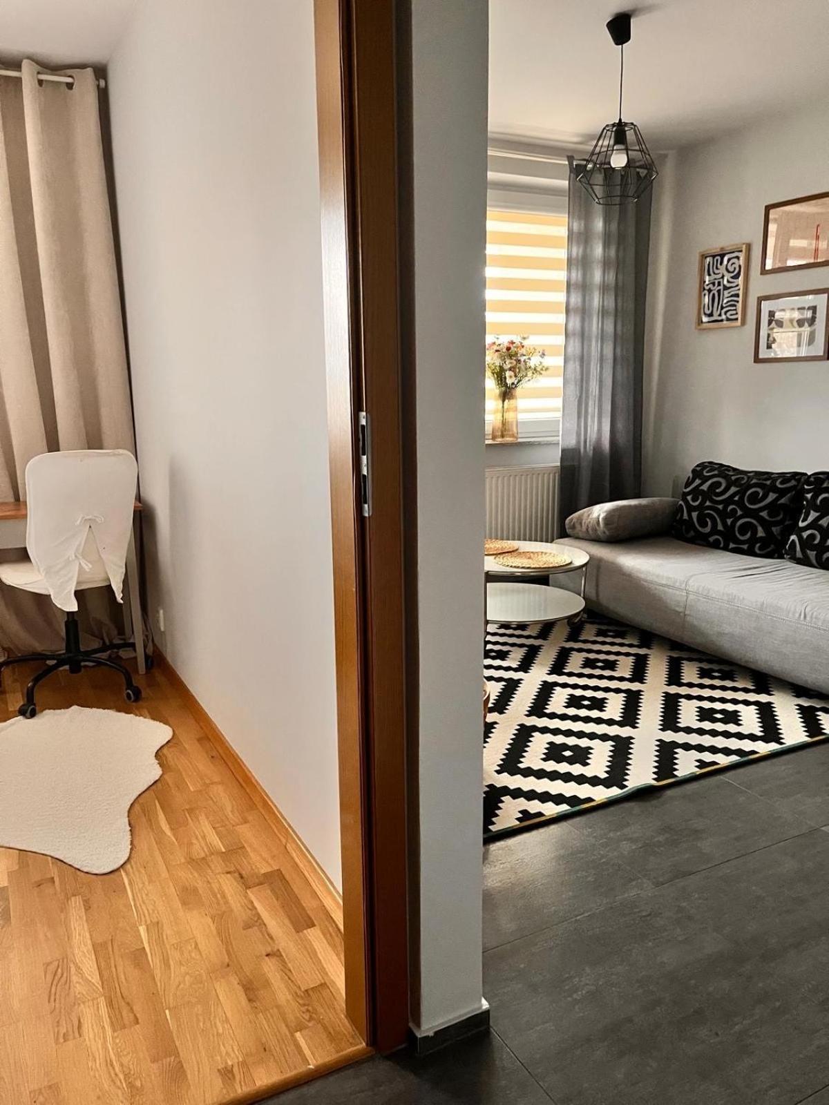 Oska Przy Parku, Klimatyzacja, Tv, Parking, Tauron, Expo, Komunikacja Miejska * Krakau